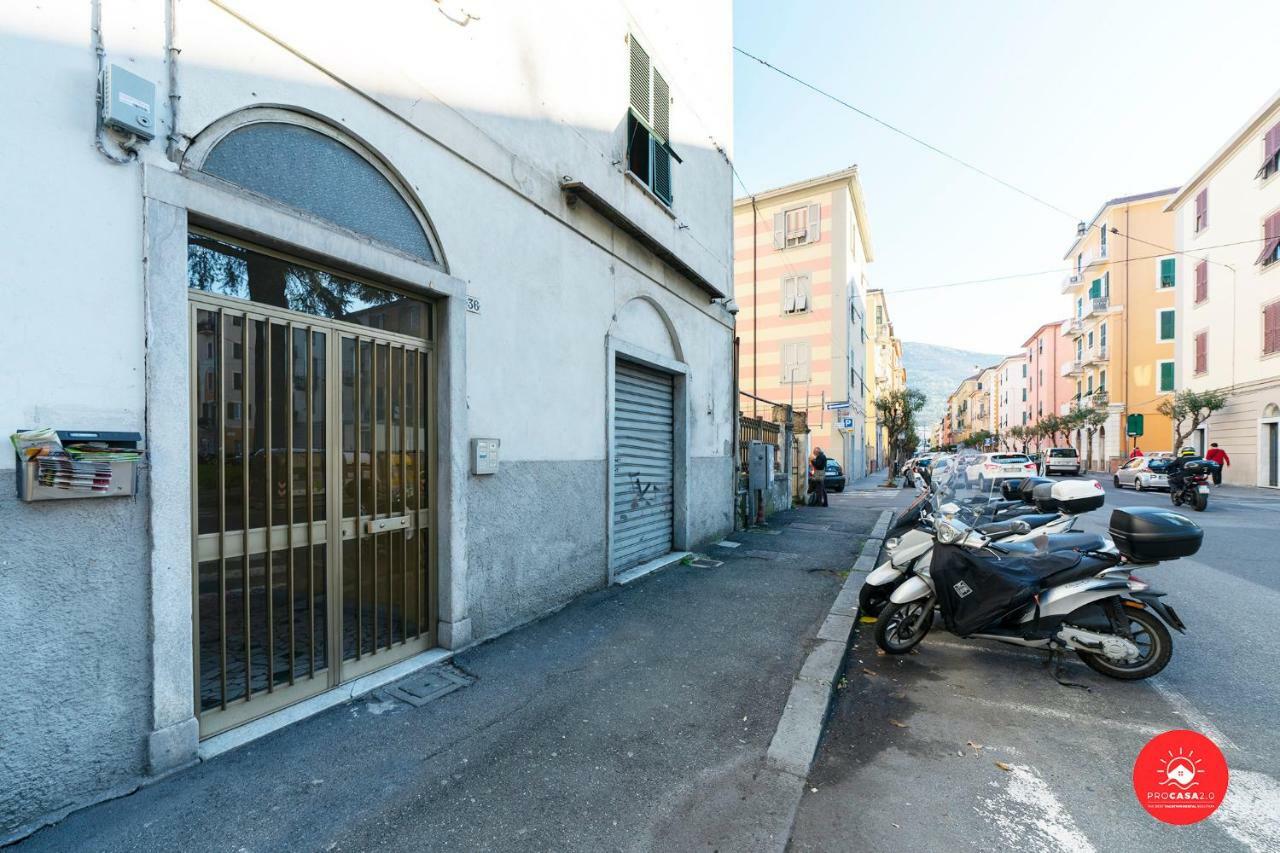 36 Holidays Home La Spezia Luaran gambar